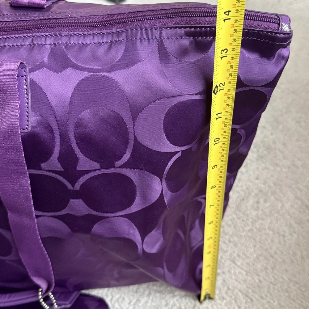 Coach Signature Travel Weekender Toe Bag Purple Signature Satin Tote - Picture 4 of 12
